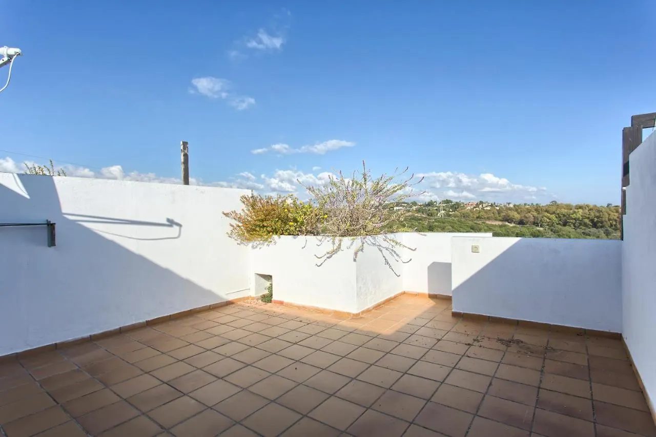 Penthouse Las Jacarandas Apartment Estepona